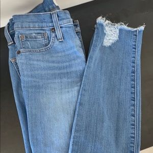 Madewell Distressed Hirise Skinny Jeans - Size 24